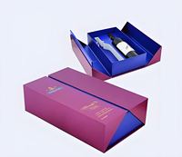 Boîte cadeau pliable à fermeture magnétique avec insert en mousse profilée sur mesure