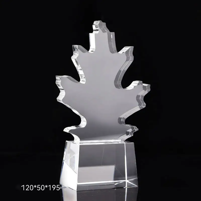 Vente directe en usine Design personnalisé Cadeau d'affaires Trophée en verre cristal en forme de trèfle feuille