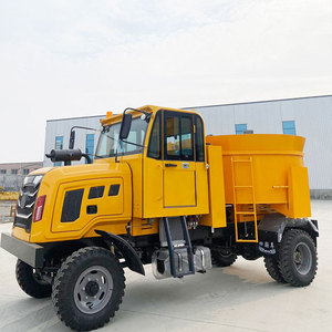 Camion malaxeur à béton autochargeur mobile de 2,5m³, 3m³, 3,5m³, 4,5m³ pour le transport de sable, pierre, eau et ciment, à vendre - Product Image 2