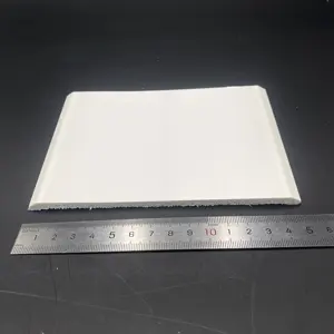 Moldura de corona de cornisa decorativa en China Patrón de superficie de luz personalizado transparente Acabado afilado Función de color de rendimiento Moldura PS