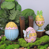 Figurines d'œufs de Pâques en résine Redeco pour l'extérieur, résistantes aux intempéries, couleur macaron, en gros pour la décoration de printemps des hôtels, jardins et centres de villégiature