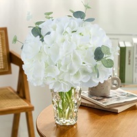 Handgemaakte Kunstzijde Hortensia Bloemen en Stengels - Moderne Duurzame Decoratie voor Huis & Bruiloft