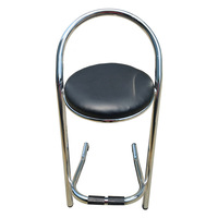 Chaise de bar commerciale pliable en acier inoxydable et cuir PU, tabouret haut avec dossier incurvé pour salles d'arcade et centres de jeux