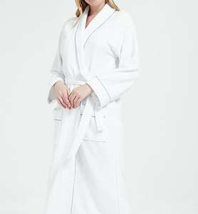 Accappatoio in microfibra bianco da donna in cotone di alta qualità con Logo personalizzato all'ingrosso Hotel Waffle Spa Robe - Product Image 5