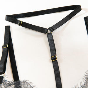 Lencería de luna de miel para novia, conjunto de lencería con liguero de encaje, <span class=keywords><strong>Bralette</strong></span> de 3 piezas de tiras, lencería de peluche, trajes sexis de tocador - Product Image 6