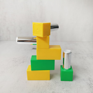 Tubes de rouge à lèvres en plastique carrés directs d'usine emballage cosmétique vide avec surface d'impression 3D conteneur de rouge à lèvres magnétique 3g-4g - Product Image 4