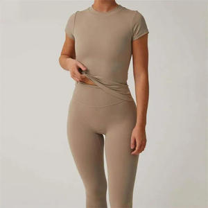 Design classico aderente Slim <span class=keywords><strong>Com</strong></span> O collo essenziale manica corta elasticizzata cotone tinta unita t Shirt da donna - Product Image 2