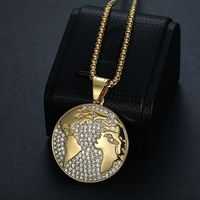 Nouveaux accessoires hip-hop géométriques transfrontaliers - Collier pendentif globe terrestre en acier inoxydable plaqué or avec chaînes en zirconium