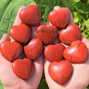 หินแจสเปอร์สีแดงรูปหัวใจ ขายส่ง หินคริสตัลบำบัดธรรมชาติ สำหรับตกแต่งบ้านและสำนักงาน ของขวัญวันหยุดสุดพิเศษ - Product Image 1
