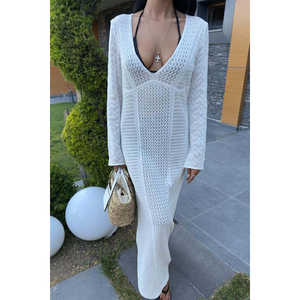 Robe en tricot ajourée Sobie à col en V, coupe ample, respirante, décontractée, couleur écru - Product Image 5