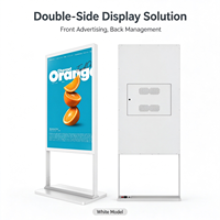 Écran d'affichage numérique LCD ADS portable sur pied, double barre verticale, 65 pouces, couleur blanche