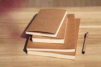 Vente en gros de papier kraft souple A4/A5/B5 cahier imprimé ligné ligne vierge carnet de notes reliure à coudre pour l'école