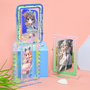 Support de bureau créatif en acrylique transparent personnalisé, rotatif, avec impression double face, thème animé de personnage de dessin animé - Product Image 1
