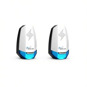 Repelente Ultrasónico de Plagas, Paquete de 2, Frecuencia Variable de 25-65KHz, Luz Nocturna Interior Segura para Niños, Mascotas y Uso en la Cocina - Product Image 1