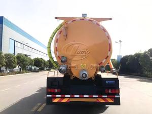 Camión Cisterna de Vacío de 20m³ Sinotruk HOWO 6x4 de 10 Ruedas, Vehículo de Succión de Lodos de Alta Eficiencia, Color y Logotipo Personalizables - Product Image 6