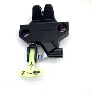 Mécanisme de verrouillage de <span class=keywords><strong>coffre</strong></span> 64600-06060, verrouillage de hayon, verrouillage de porte de <span class=keywords><strong>coffre</strong></span>, loquet de hayon <span class=keywords><strong>pour</strong></span> Toyota Camry 2004-2006, verrouillage ou mécanisme de verrouillage de <span class=keywords><strong>coffre</strong></span> - Product Image 3