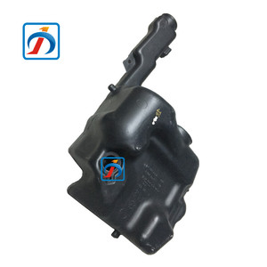 Réservoir de lave-glace à double orifice de haute qualité pour Mercedes Benz C W204 E W212 - Product Image 2