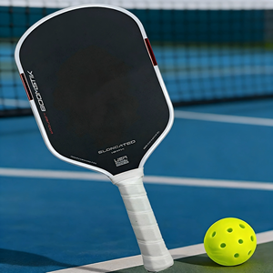 Pour pagaie de pickleball en fibre de carbone avec noyau Gen5 et contour en mousse EVA intégrale de 16 mm, idéale pour les matchs professionnels et l'entraînement quotidien - Product Image 1