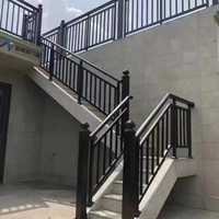 Barrières de balcon modernes en acier inoxydable et alliage d'aluminium, résistantes à la rouille, avec revêtement en poudre, pour appartements, escaliers, villas et hôtels