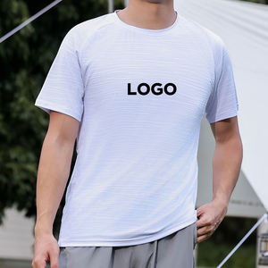 Camiseta sin costuras para hombre ajustada resistente a los olores para uso deportivo diario con tecnología de absorción de humedad - Product Image 3