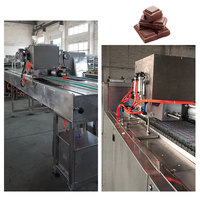 Machine de moulage de chocolat entièrement automatique avec ligne de dépôt de chocolat tunnel de refroidissement