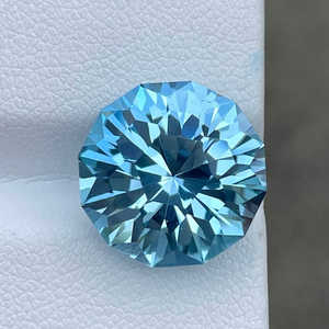 Exclusivo peine de miel tonificado con joyas de moda 100% Topacio Azul suizo natural piedra preciosa suelta de tamaño calibrado para uso de joyería OEM - Product Image 3