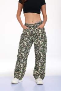 Pantalones Vaqueros de Mezclilla Rectos con Camuflaje de Árbol, 100% Algodón, Lavado, para Mujer - Product Image 6