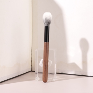 Set Kuas Makeup Tahan Air Yoly Daily - Bulu Sintetis Vegan Gagang Kayu Walnut Model Smudge/Flat/Fan Pilihan Logo Kustom - Product Image 5