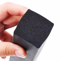 Vente en gros d'étanchéité anti-poussière joint de porte d'ascenseur epdm auto-adhésif bande d'étanchéité en caoutchouc mousse epdm