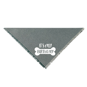 Bandana en polyester écologique à imprimé os, logo personnalisé 'C'EST MON ANNIVERSAIRE', accessoire pour chien et chat pour le printemps, l'été, l'automne et l'hiver - Product Image 6