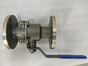 Vanne à boisseau sphérique manuelle SS 316, 2 ou 3 sections, conception à passage complet, extrémité à brides ASA 150 #   Joint d'étanchéité percé en PTFE 1/2'' OEM personnalisable SAPCO - Product Image 3