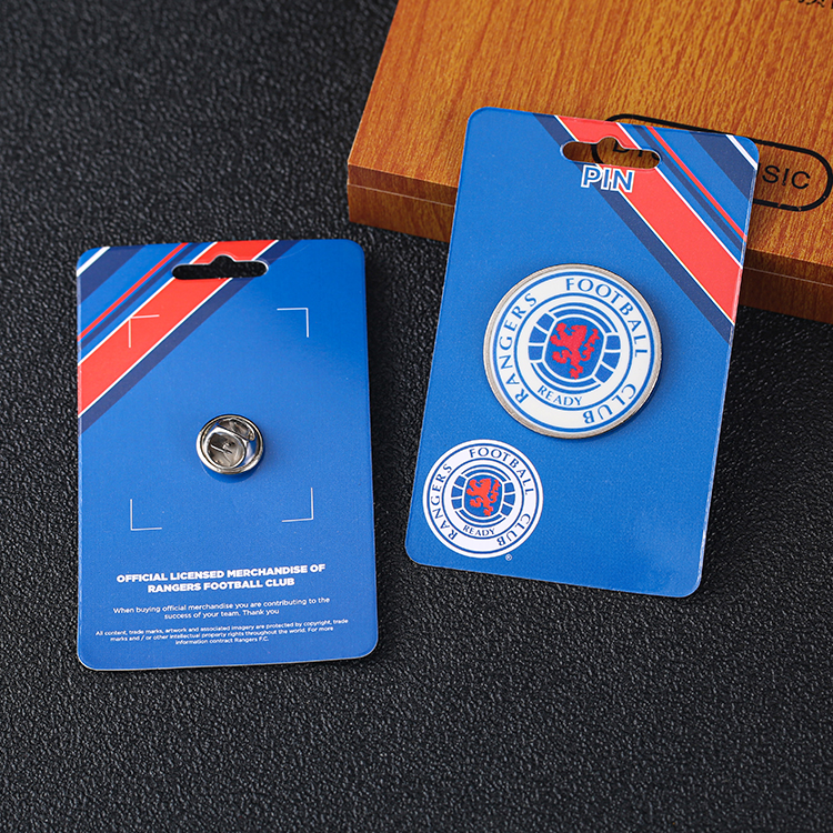 pins custom with packing card