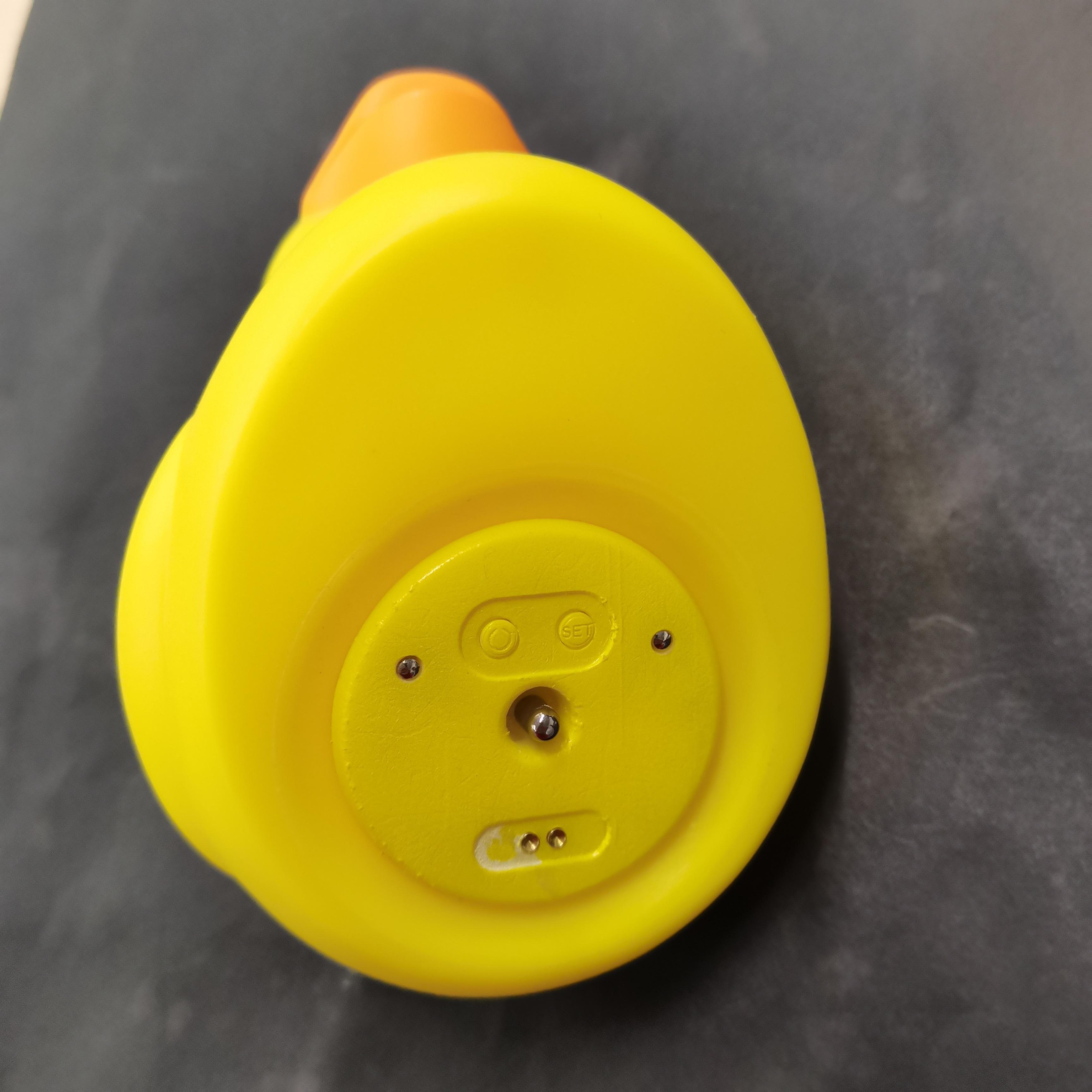 สีเหลือง