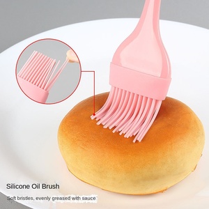 Nouvel ensemble d'ustensiles de pâtisserie transfrontalier Yangjiang en silicone 3 pièces avec <span class=keywords><strong>brosse</strong></span> à huile et spatule à gâteau - Product Image 2