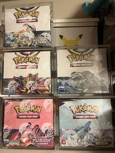 Nhà Máy Tùy Chỉnh Rõ Ràng Booster Hộp Acrylic Hiển Thị Trường Hợp Trượt Từ Nắp Bảo Vệ Acrylic Hộp Pokemon Trường Hợp Cho Pokemon Thẻ - Product Image 2