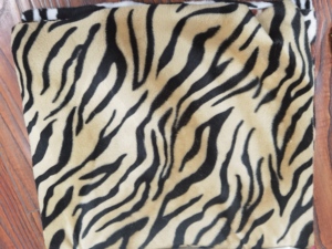 Rembourrage en <span class=keywords><strong>tissu</strong></span> velboa à motif de zèbre, animal, tigre, vache, <span class=keywords><strong>léopard</strong></span> - Product Image 3