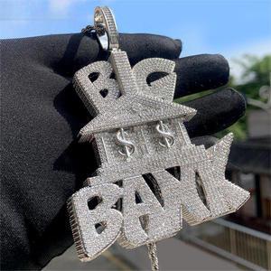 Neue Iced Out Bling CZ Buchstaben-Anhänger-Halskette Verschiedene Designs 5A Zirkon Zweifarbiger Anhänger Charm Herren Hip-Hop Schmuck - Product Image 3