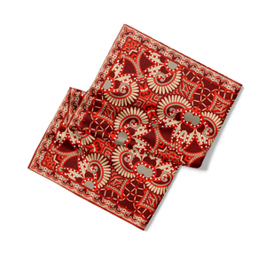 洗練されたシルクスカーフデザインミニマリストの審美的なカスタムメイドの専門家や高級ライフスタイルのお客様 - Product Image 6