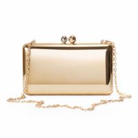 Sac de soirée magnétique à fermoir perlé en métal miroir, style luxe, couleurs contrastées, le plus vendu