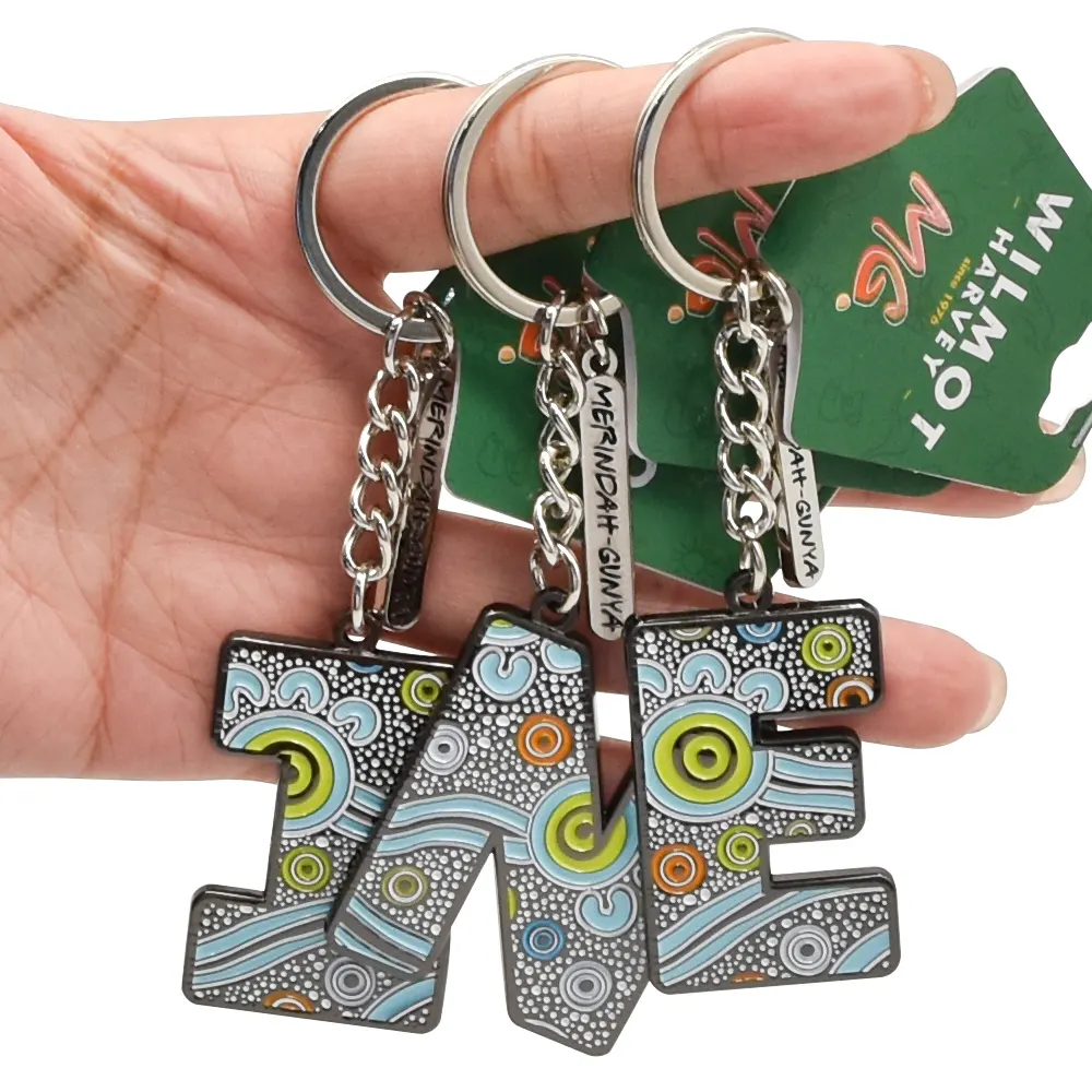 Khuyến Mại Kim Loại Keychain Biểu Tượng Tùy Chỉnh Bán Buôn Phim Hoạt Hình Keychain Cứng Mềm Men Kim Loại