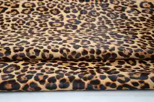 Materiale in vera pelle per la produzione di scarpe con stampa leopardata naturale su misura