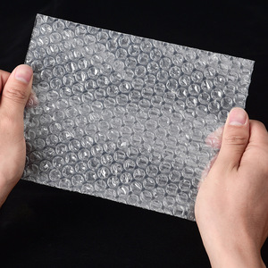 Sacs d'emballage en polybulles transparents auto-adhésifs imperméables de différentes tailles personnalisés pour l'envoi et l'utilisation cosmétique - Product Image 2