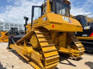 Bulldozer CAT D8R Usado de Alto Rendimiento, Maquinaria Pesada Robusta para Preparación de Sitios de Canteras y Demolición de Rocas - Product Image 4