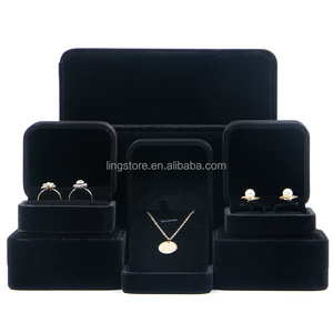 Scatole di Lusso in Velluto per Gioielli 5*6*4.5cm, per Anelli, Orecchini, Bracciali e Regali - Product Image 4