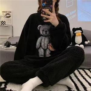 تخفيضات المصنع: بيجامات نسائية شتوية دافئة من الفلانيل، مطرزة برسومات كرتونية، بيجامات منزلية بنمط كوري - Product Image 2