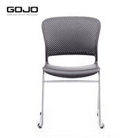Chaise de bureau ergonomique moderne en métal et plastique nylon Chaise de salle de réunion et d'entraînement simple empilable et bon marché pour le bureau