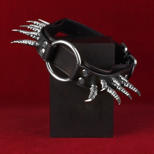 Collar BDSM de Cuero PU con Púas Metálicas y Anillo en O, Gargantilla Ajustable para Juegos de Bondage - Product Image 5