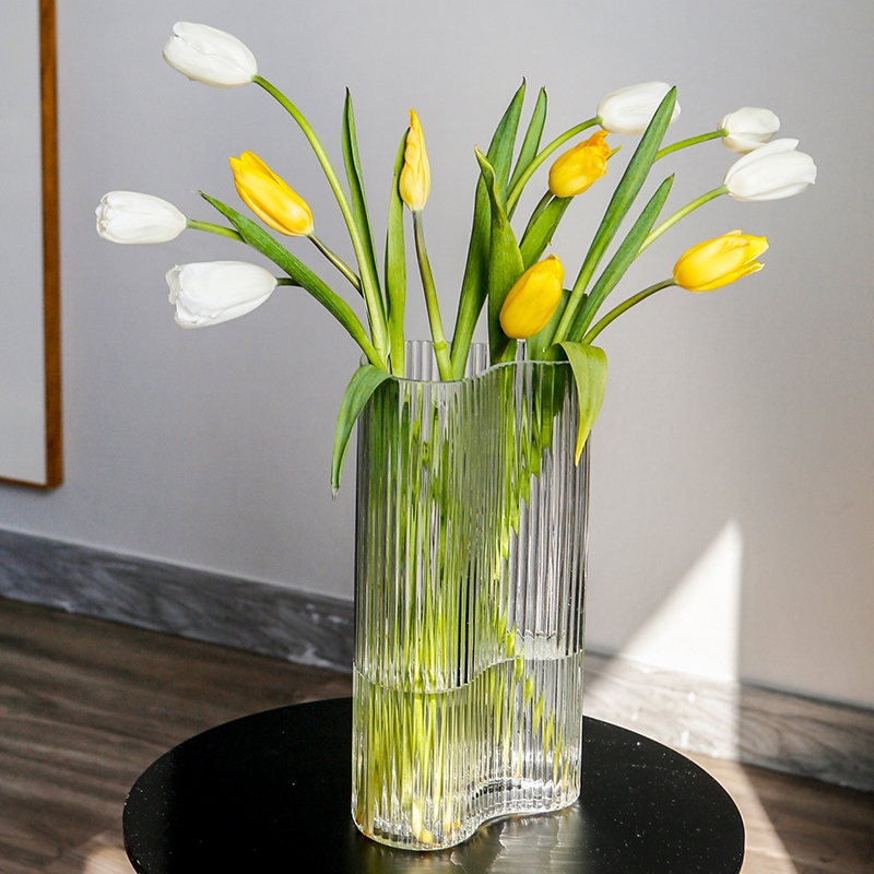 Factory Produced Wholesale Glass Vases Flower