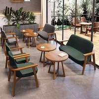 Combinaison de table à manger, chaise et canapé en bois massif de style moderne pour hôtel, café, bar, restaurant