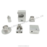 Services de fabrication OEM en alliage d'aluminium et acier inoxydable, usinage CNC horizontal sur mesure, usinage par électroérosion à fil, anodisation et polissage